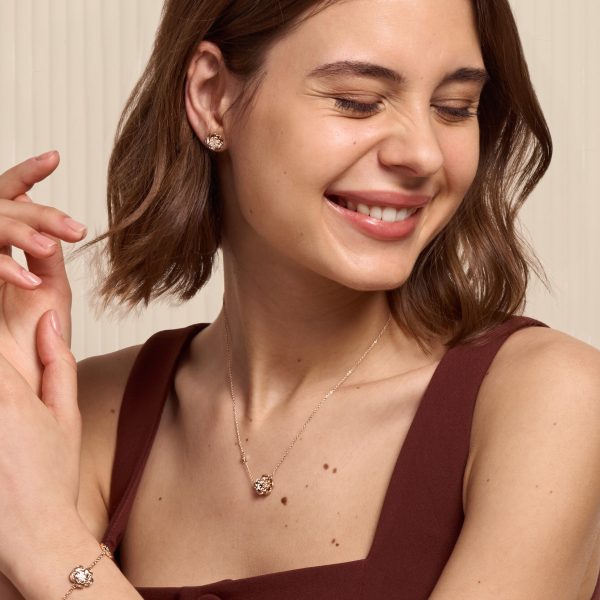 Tudor Rose Rose Gold Plated Stud Earrings - Image 4